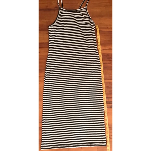 striped large black & white midi dress - Picture 3 of 4